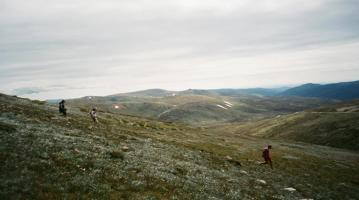 open ridge trails with exposed views and changing hiking conditions