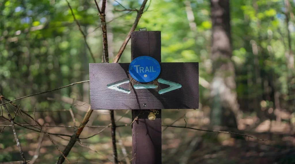 familiar trails still require checking trail markers to avoid wrong turns