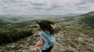 Why Cool Wind After a Climb Can Make Hikers Feel Colder Than Expected