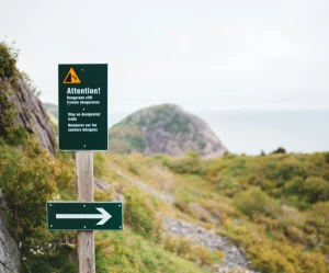 small footing warnings on trails