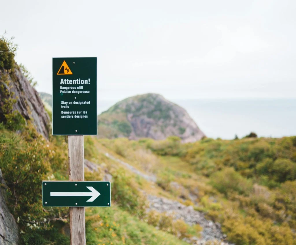 small footing warnings on trails